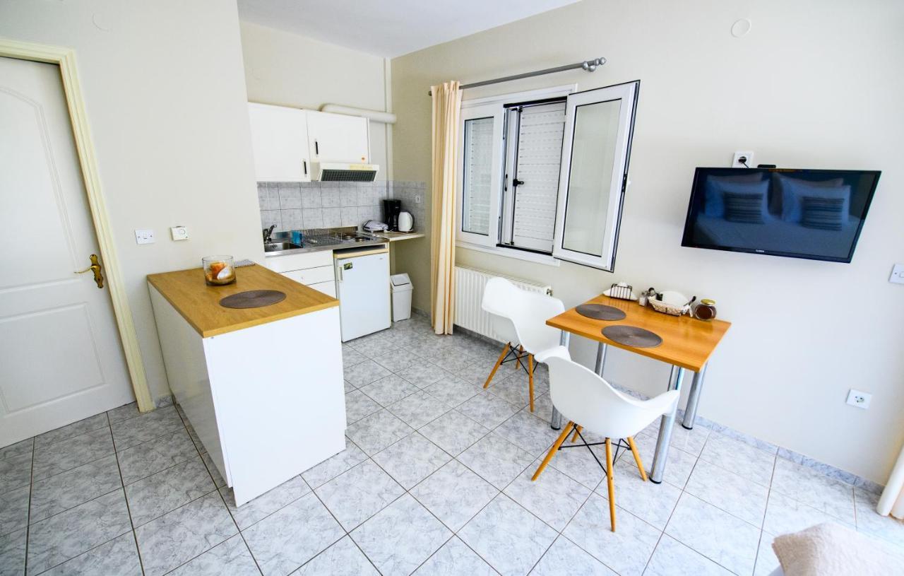 Pessada Bay Studios And Apartments Pesádha Exterior photo