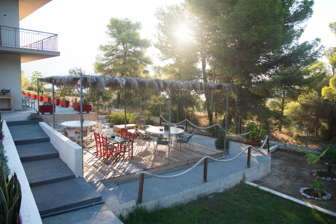 Pessada Bay Studios And Apartments Pesádha Exterior photo